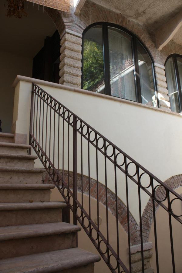 ורונה Mirko Apartment מראה חיצוני תמונה